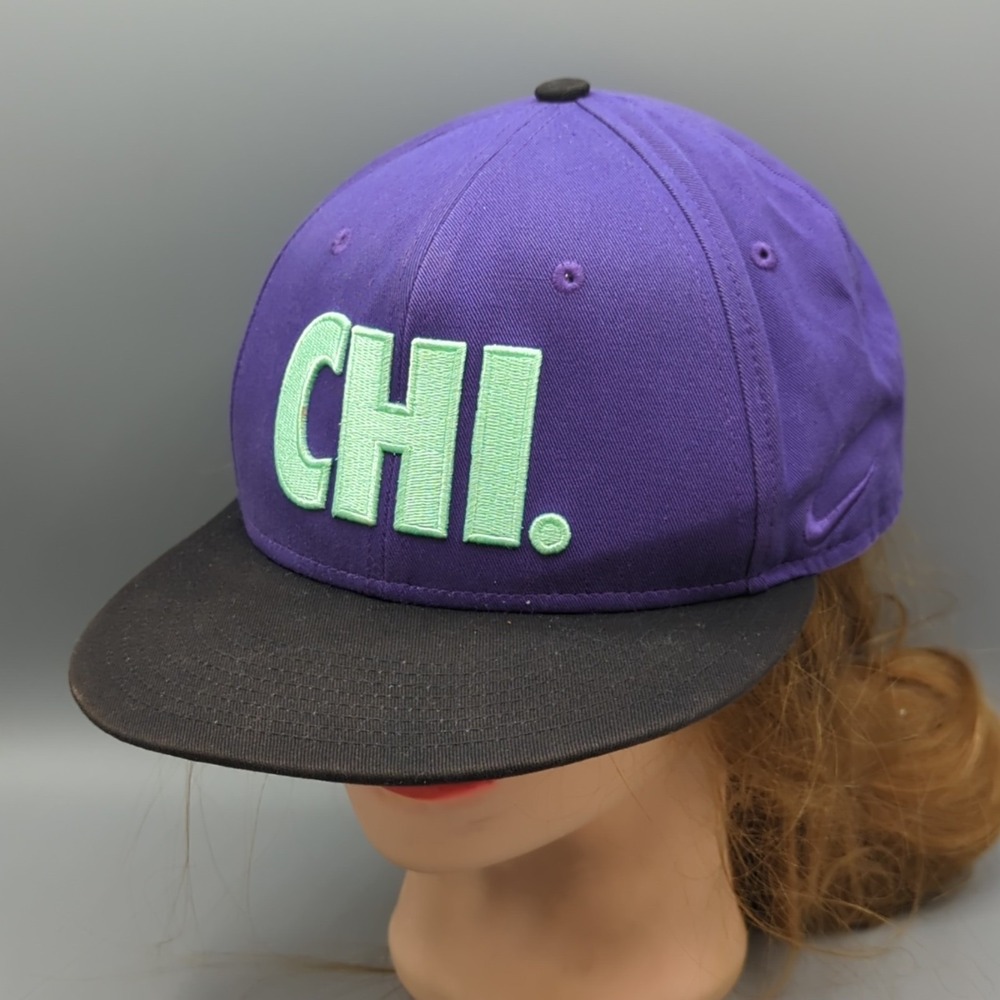 Nike True CHI Hat Cap Just Do It Snapback OSFM Purple Black Adjustable